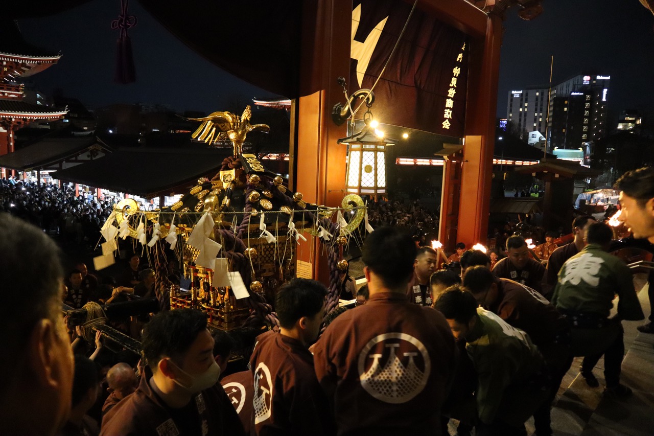 浅草神社 庭祭礼 土師 幸士(浅草神社宮司)」浅草はっけん<第2回>|月刊浅草ウェブ